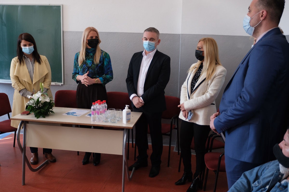 Edukacija profesora o izazovima u školovanju oboljele djece