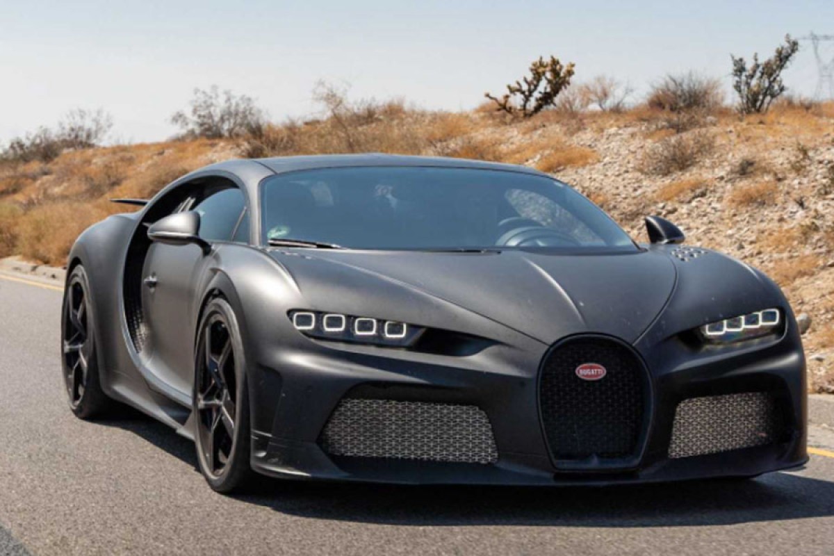 Bugatti mu nije ni stigao, a već ga prodaje