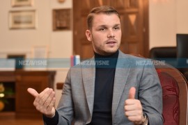 Sa Stanivukovićem željelo da razgovara 2.000 građana