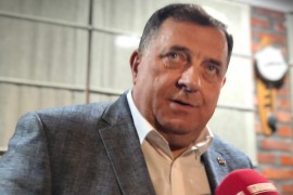 Dodik: SNSD velika porodica u kojoj važnu ulogu imaju žene