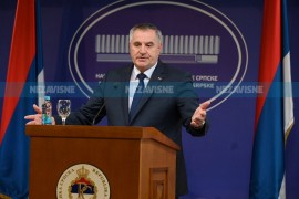 Višković: Uvjeren sam da će građani plaćati jeftinije gorivo od ...