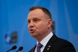 Avion predsjednika Poljske prinudno sletio u Varšavu