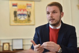 Stanivuković: Podvala i laž da su investitori odustali od Poslovne ...