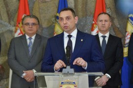 Vulin: Imamo informacije, pripremaju se grupe da spreče izbore