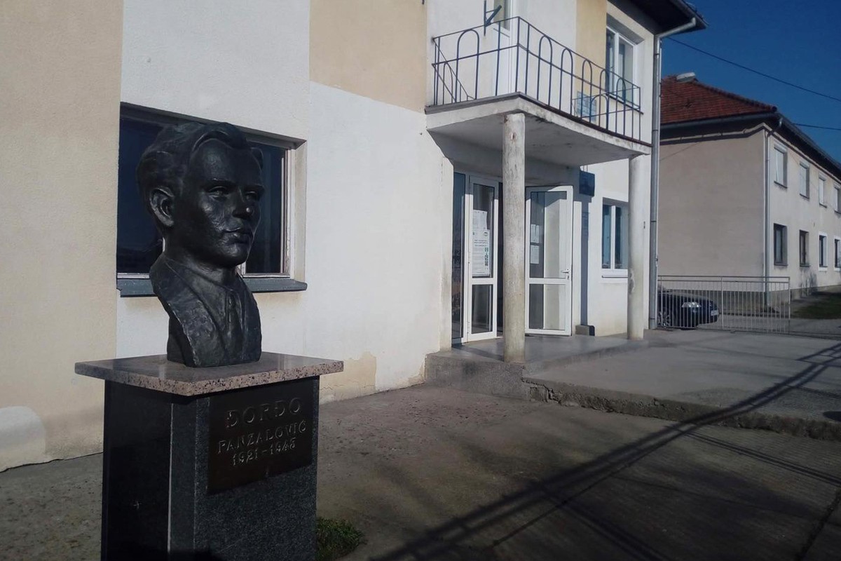 Ministarstvo: Ako se dokaže krivica derventskog nastavnika, biće udaljen