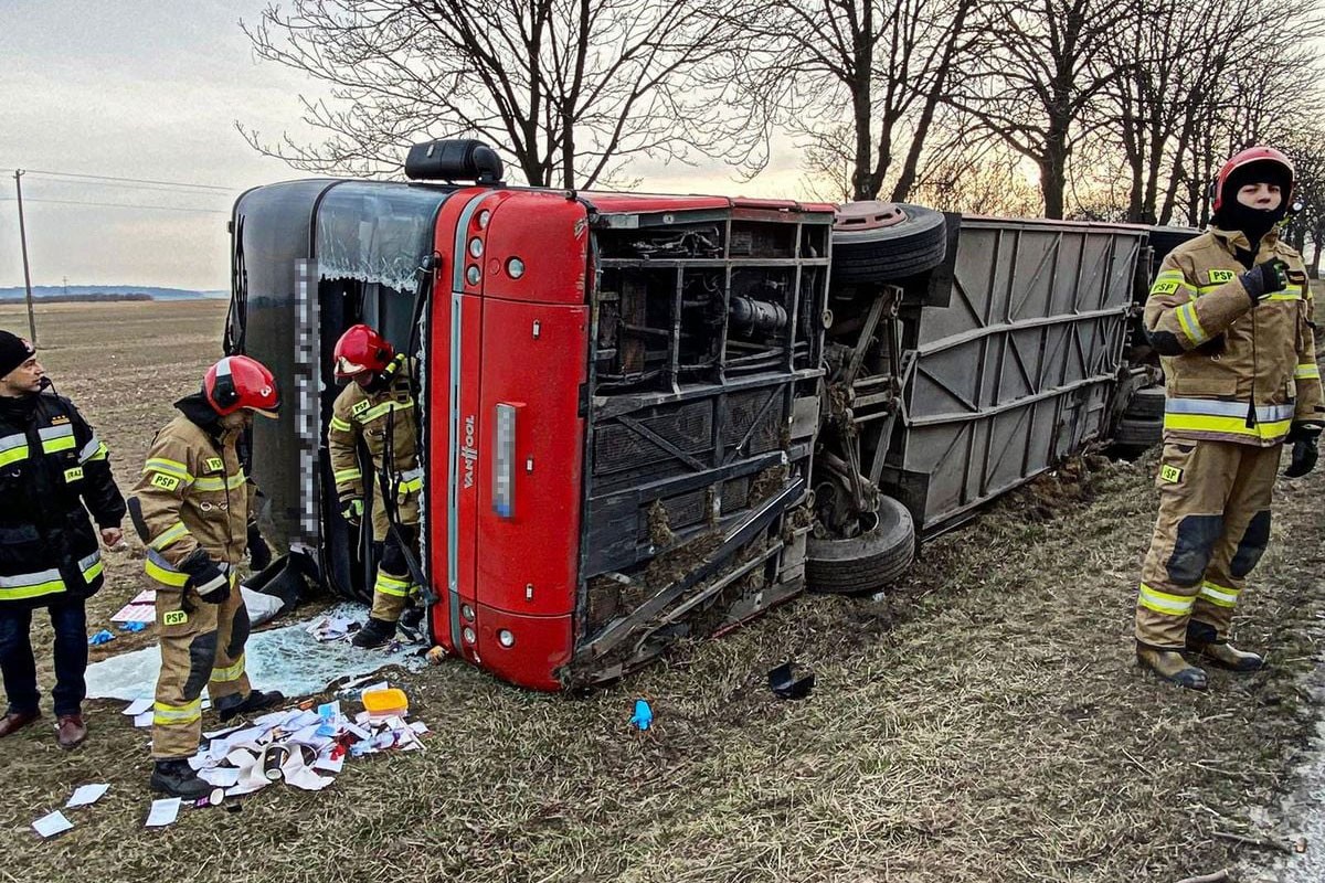 Prevrnuo se autobus pun izbjeglica iz Ukrajine u Poljskoj