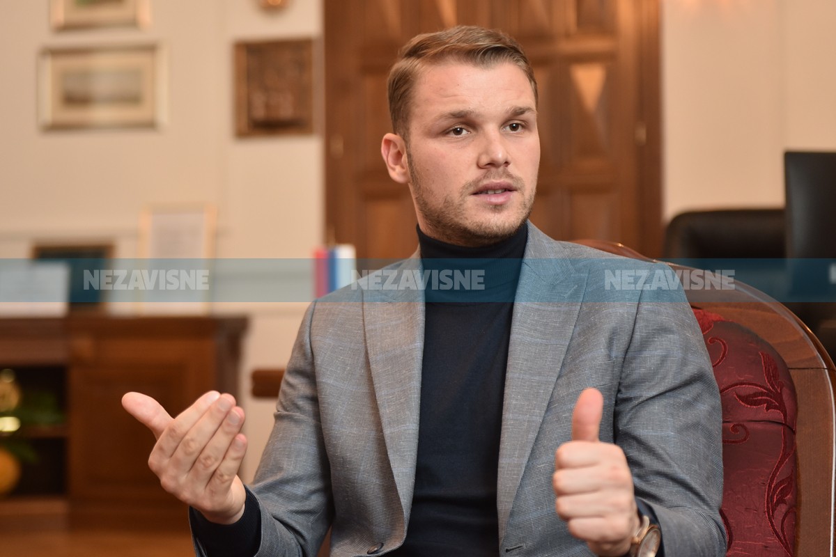 Sa Stanivukovićem željelo da razgovara 2.000 građana