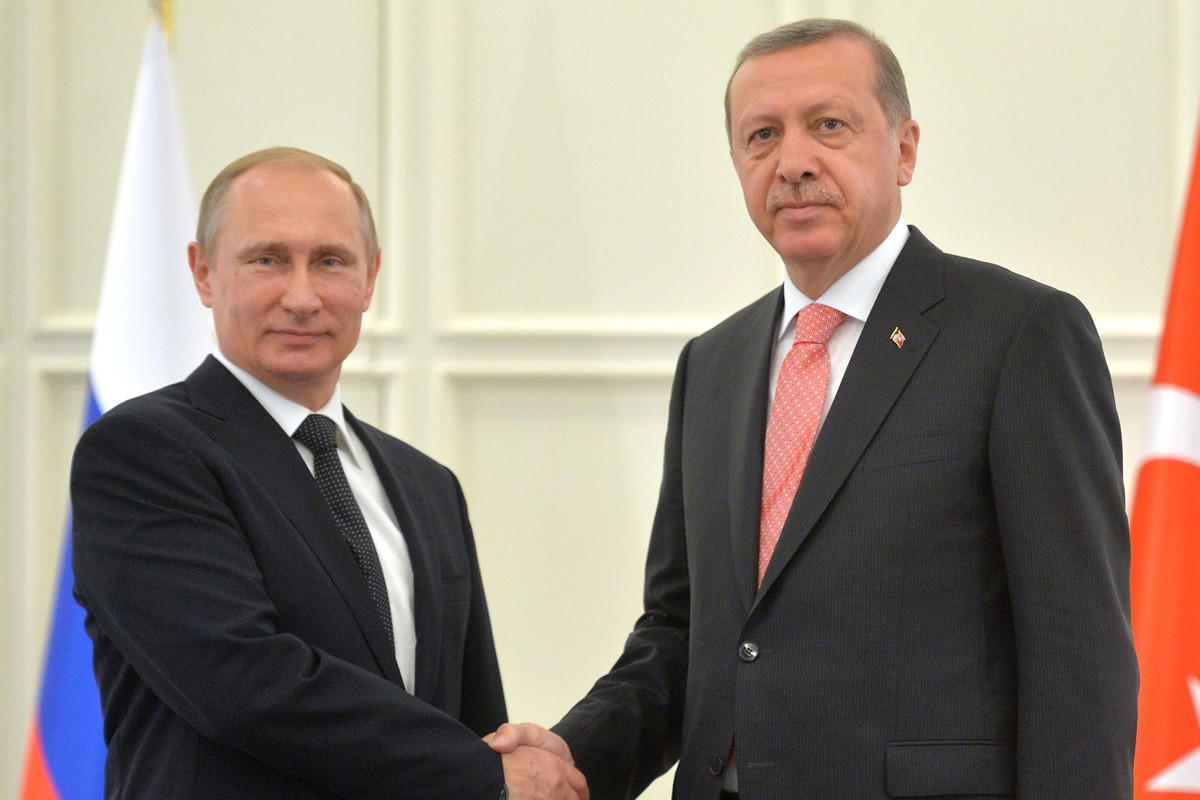 Erdoan danas sa Putinom, nudi pomoć