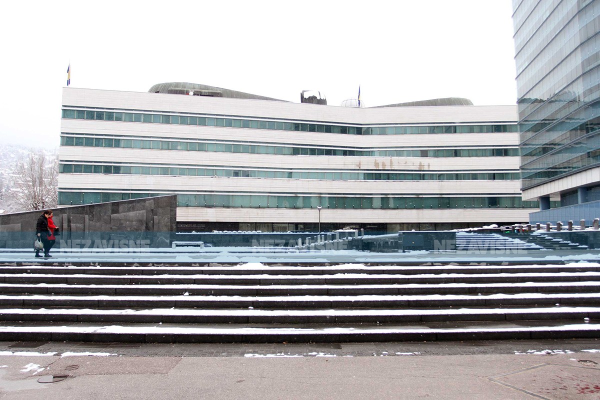 Zgrada parlamenta BiH u Sarajevu i danas bez grijanja