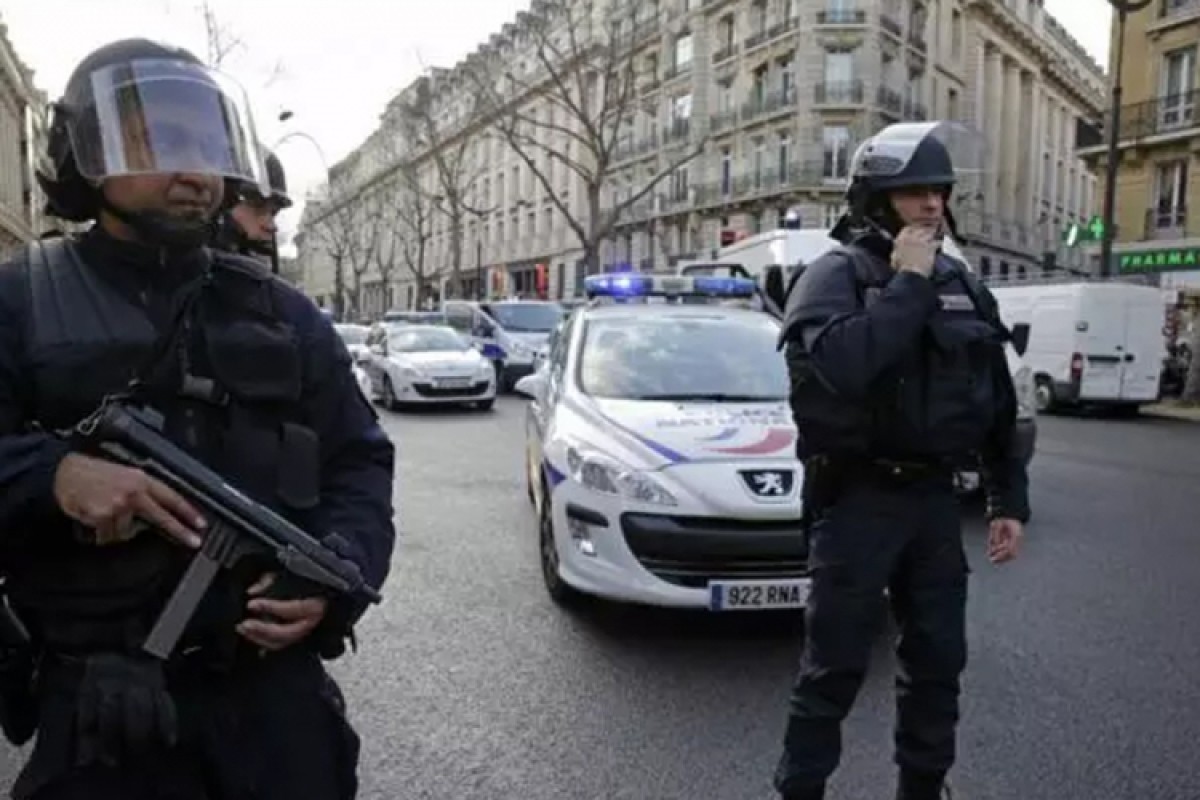 Marsej: Najmanje jedan policajac ranjen, napadač ubijen