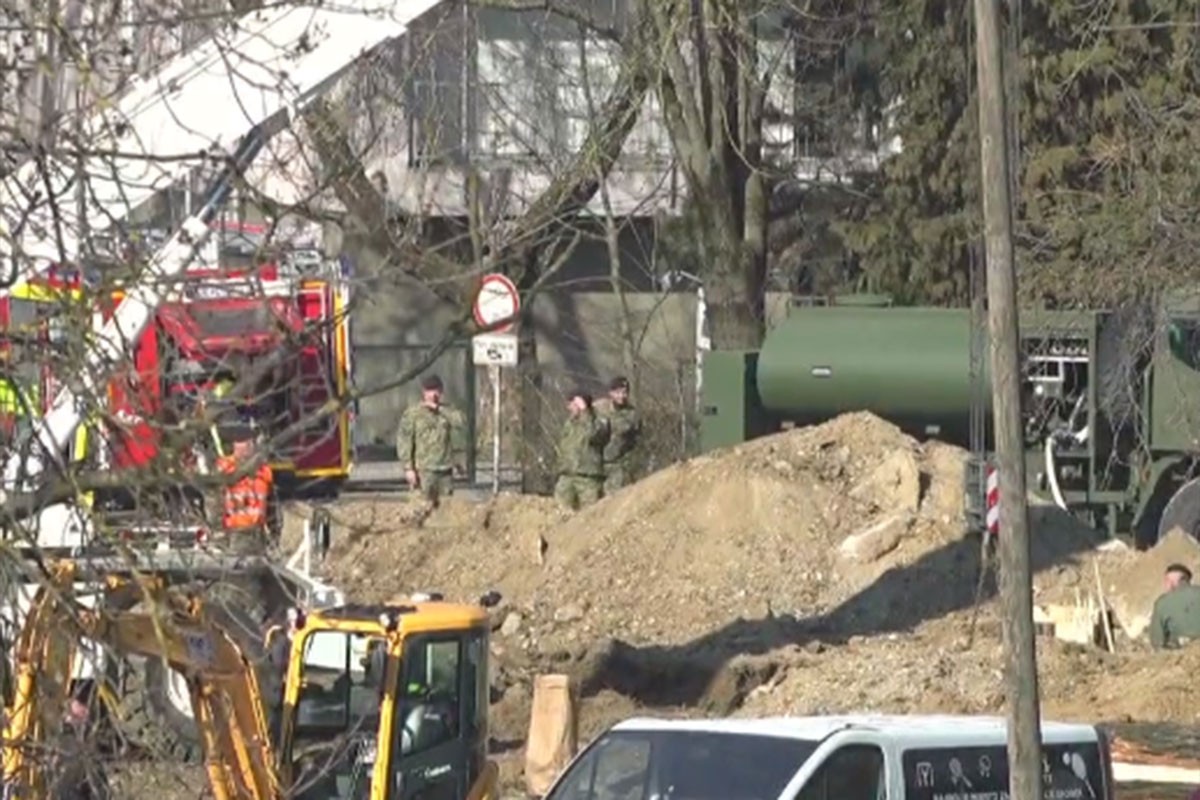 Snimak vađenja letjelice koja je pala na Zagreb: Dron potpuno smrskan
