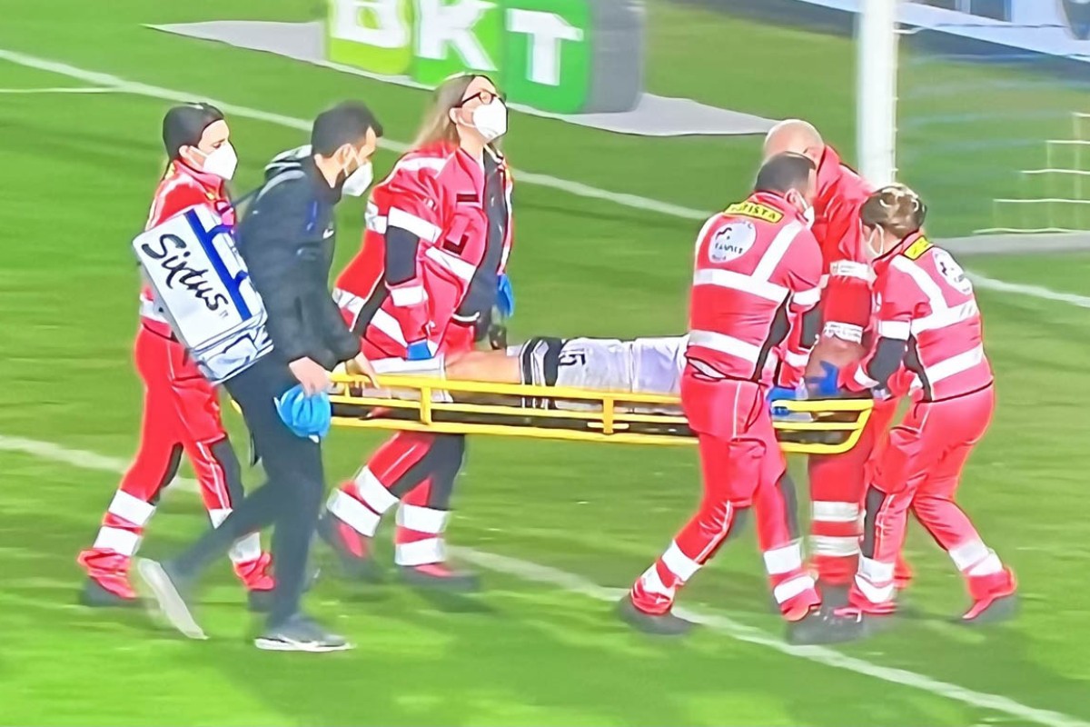 Poljak prevezen u bolnicu, nakon udarca ostao bez dva zuba