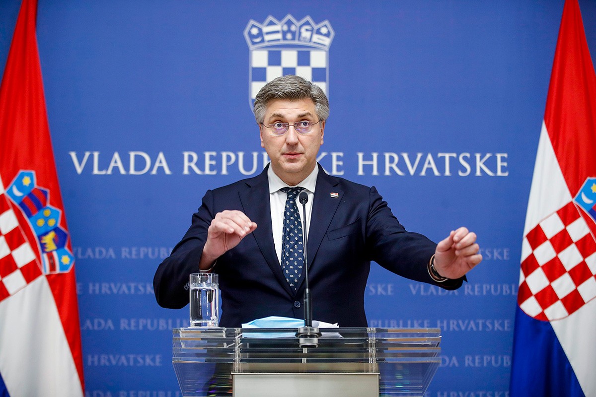 Plenković: Milanović nije nadležan za to ko će, kada i kako letjeti nad Hrvatskom
