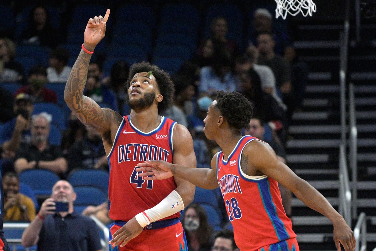 Detroit pobijedio Orlando, Sadik Bej postigao 51 poen