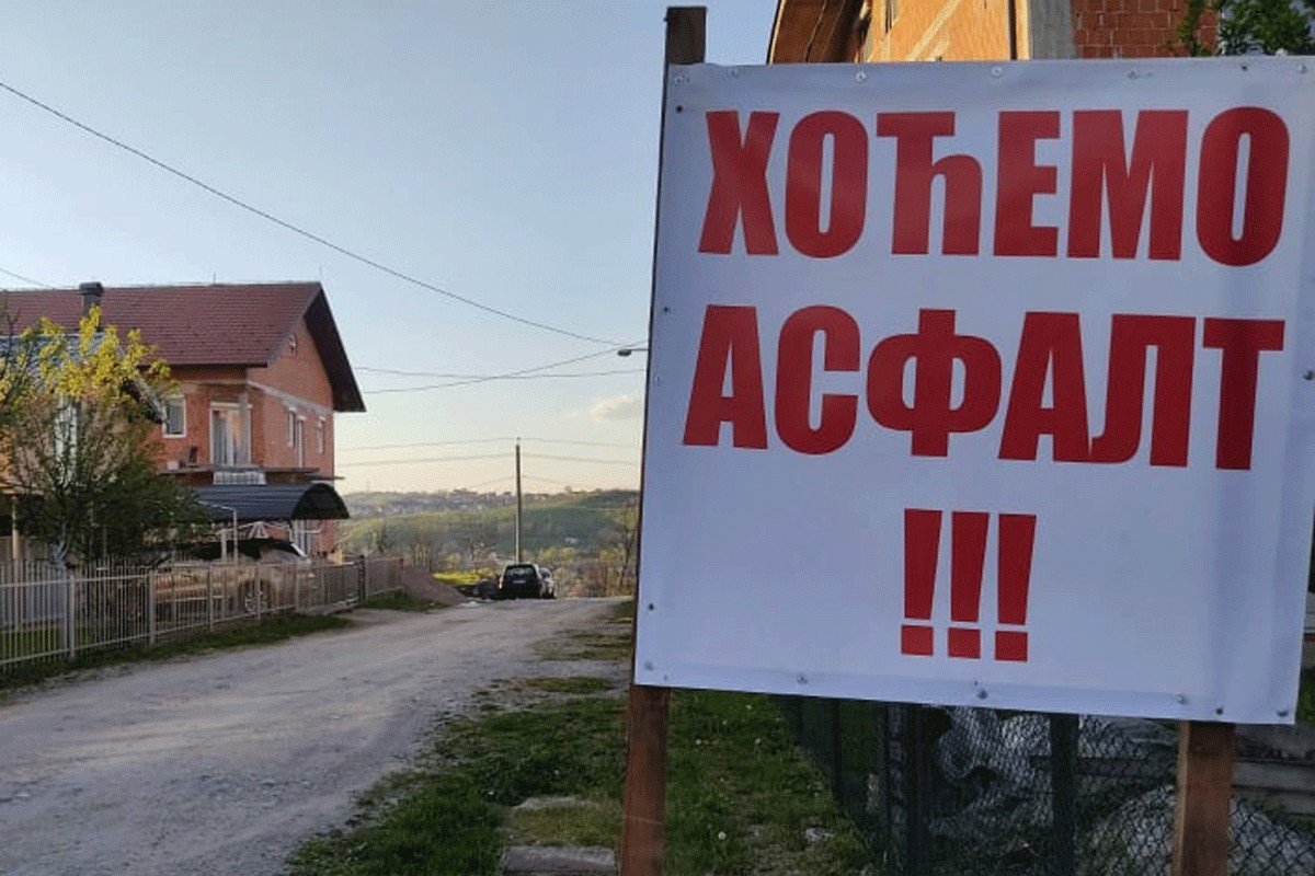 Mještani Majevičke ulice dobijaju asfalt nakon 20 godina čekanja