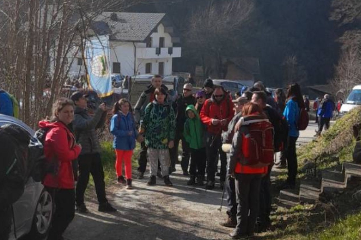 Planinarski marš "Pozdrav proljeću" okupio brojne ljubitelje planinarenja