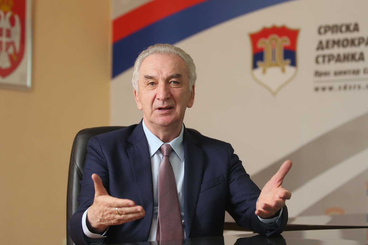 Šarović: Dodik je na krilima prevare slomio SDS i tako došao na vlast