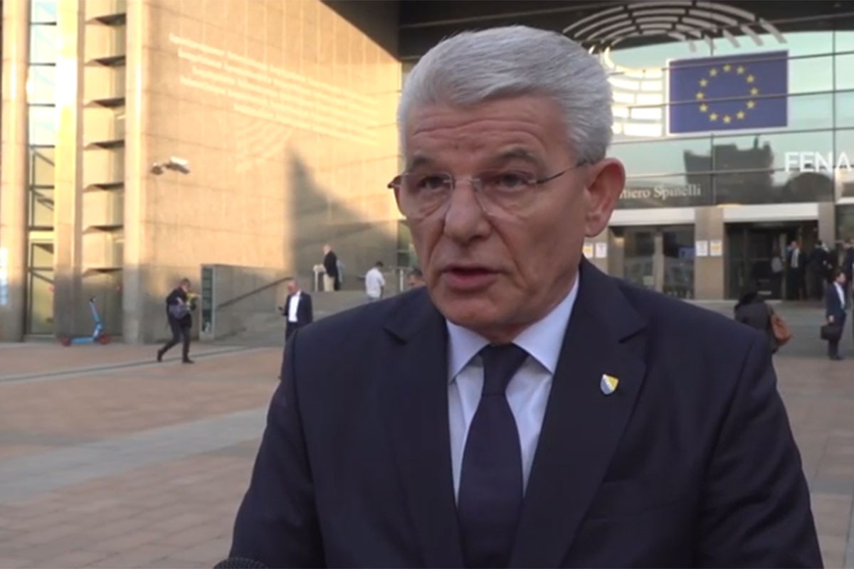 Džaferović u Briselu: BiH u ozbiljnoj političkoj krizi
