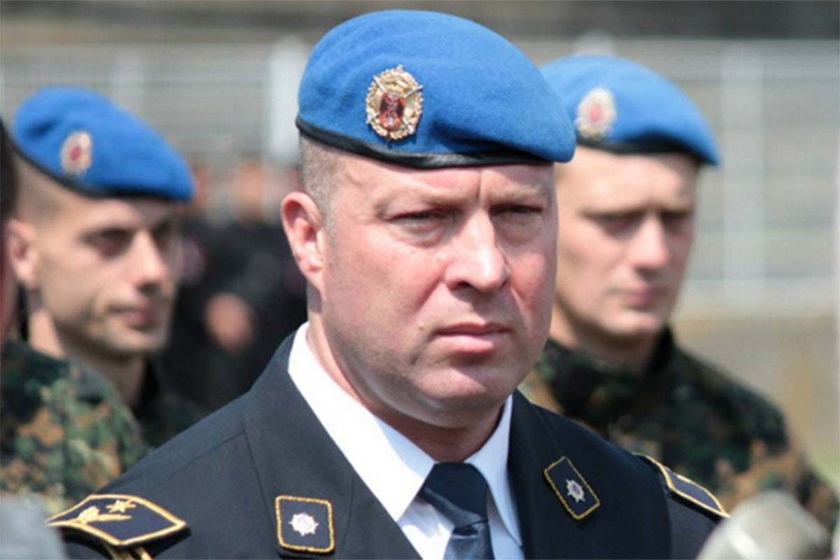 Galić: Komandant Dikić vraćen sa granice