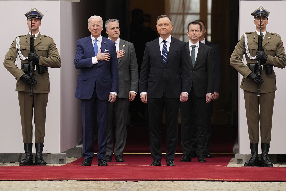 Bajden razgovarao sa Dudom: NATO mora da ostane potpuno ujedinjen