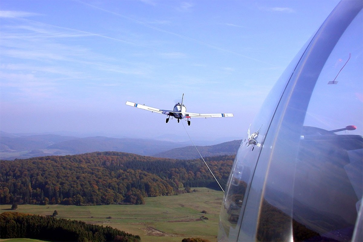 Pao sportski avion u Rumuniji, poginuo pilot