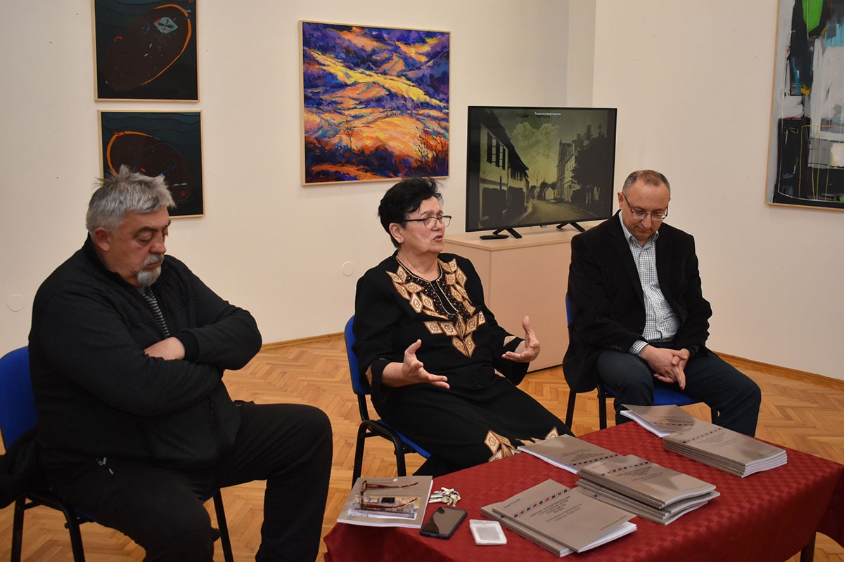 Predstavljena knjiga o običajima u prijedorskoj regiji