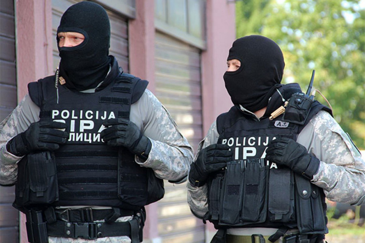 U akciji "Posrednik" uhapšeni i policajci