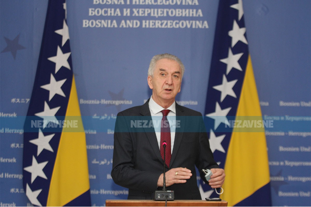 Šarović: Zvizdić nas doveo u neprijatnu situaciju