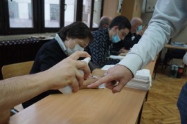 Srbija sutra bira predsjednika, poslanike i lokalne vlasti