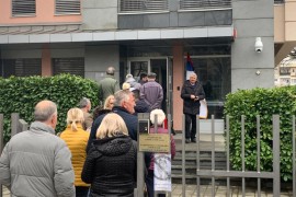 Izlaznost u Banjaluci do 10 časova 18 odsto, gužva ispred Konzulata