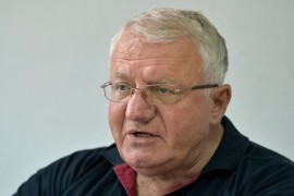 Šešelj se povlači sa čela Srpske radikalne stranke