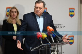 Dodik: Niti sam ja Bog, niti je Šmit visoki predstavnik
