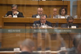 Višković: Vlada ne treba da povlači saglasnosti, to je već uradio ...