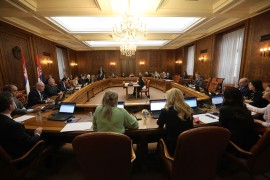 Srbija ograničila izvoz brašna, ulja, zrna pšenice, kukuruza