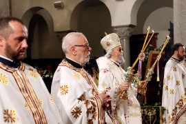 Veliki broj Banjalučana Vaskrs dočekao u Hramu Hrista Spasitelja