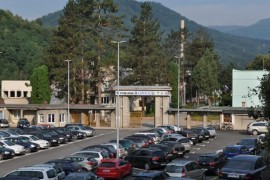 Radnici prijete protestom da bi sačuvali direktoricu