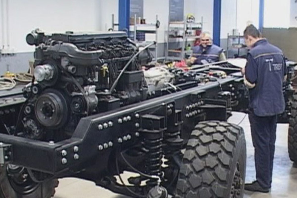 Novo oklopno vozilo Vihor na jubileju MUP-a Srpske
