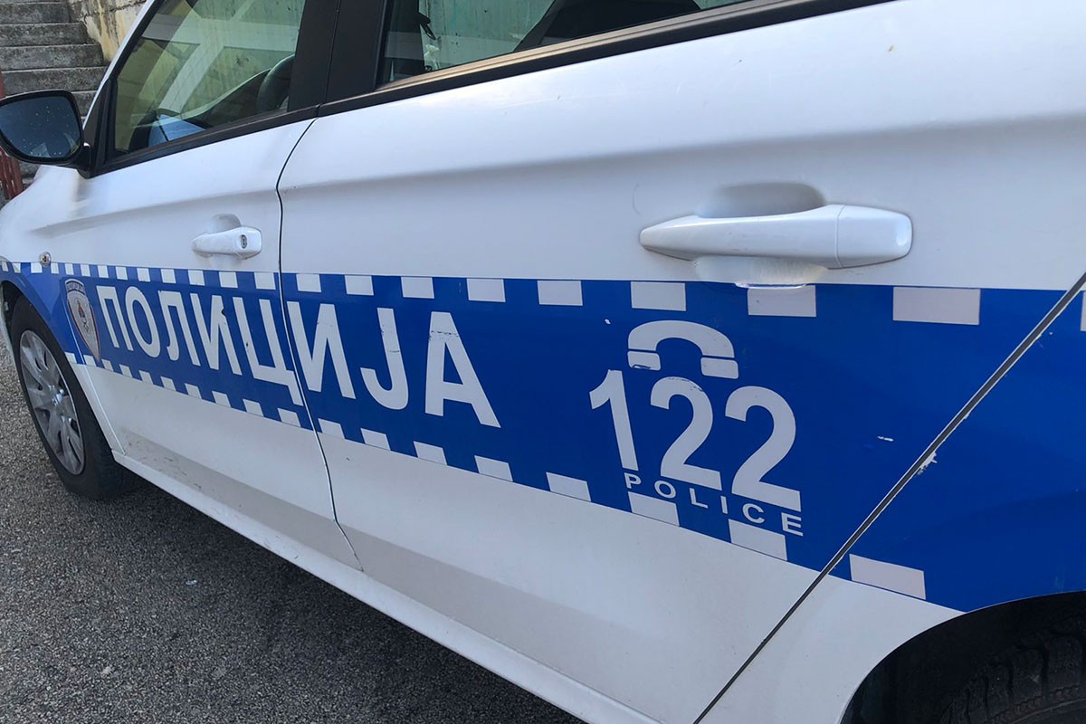 Banjalučanin uhapšen zbog krađe mobilnog i proganjanja