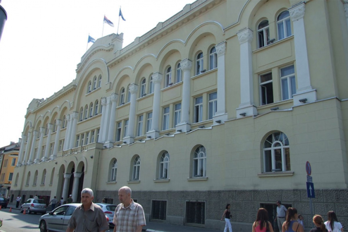 Grad Banjaluka daje novčanu pomoć višečlanim porodicama