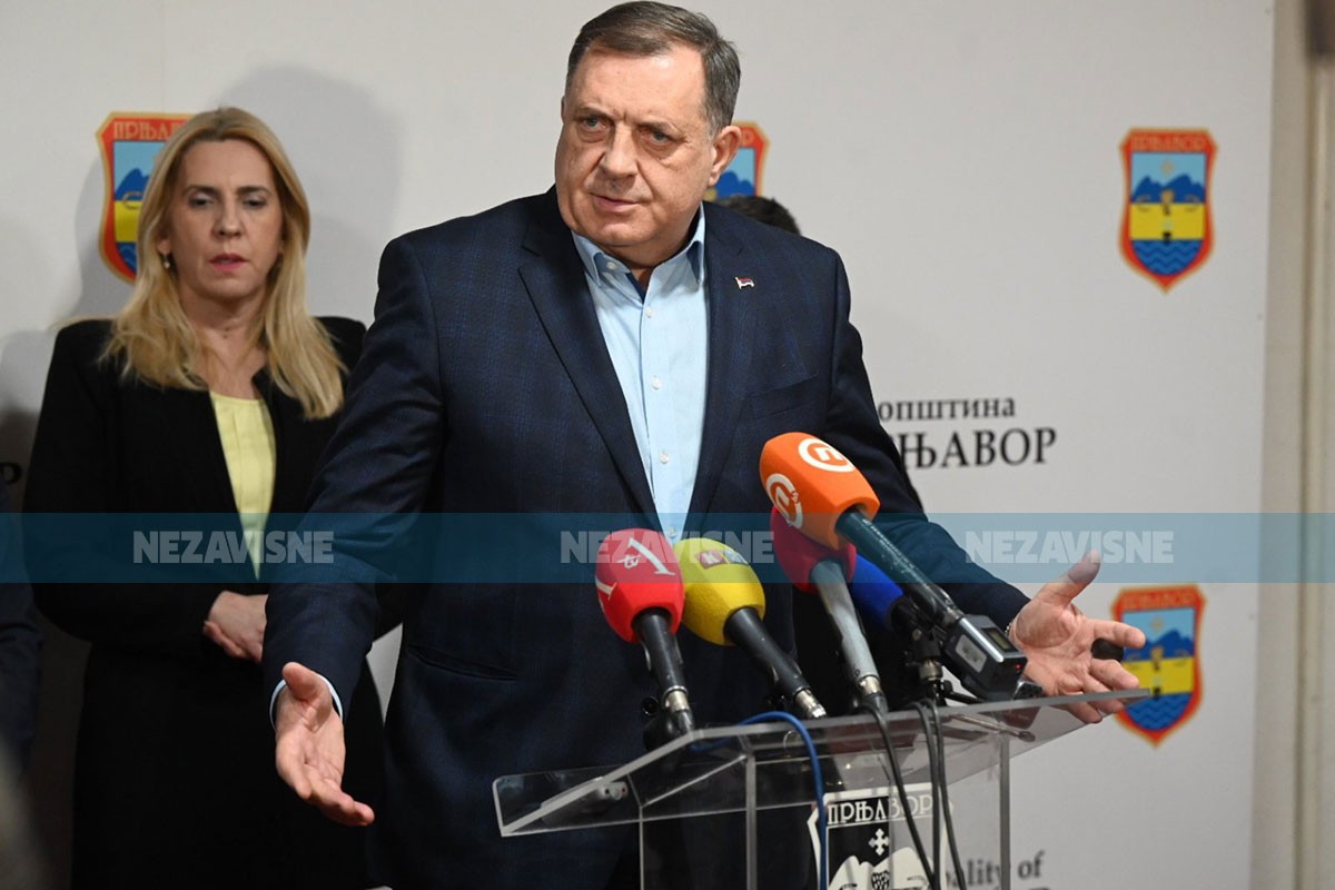 Dodik: Niti sam ja Bog, niti je Šmit visoki predstavnik
