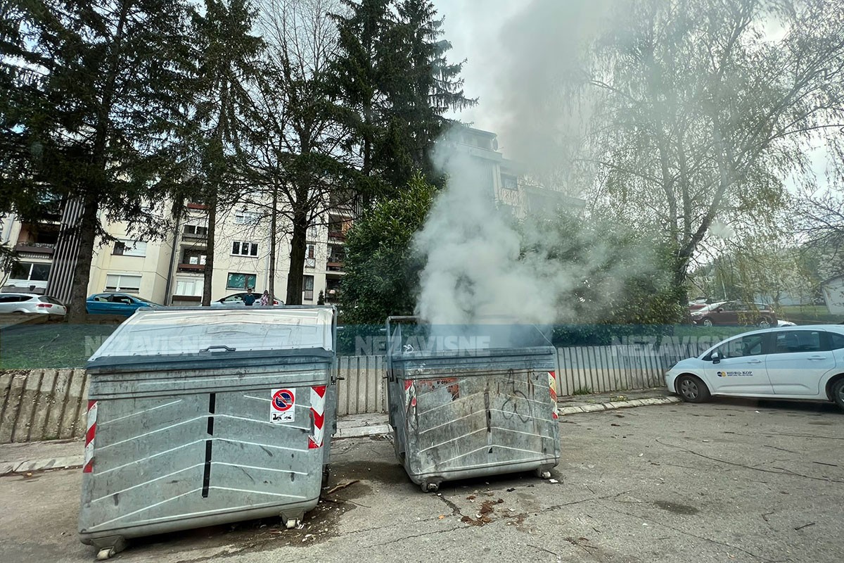 Gorio kontejner u banjalučkom naselju Starčevica