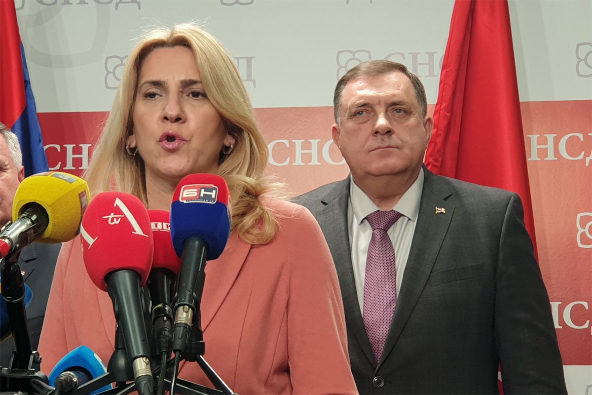 Velika Britanija uvela sankcije Dodiku i Cvijanovićevoj