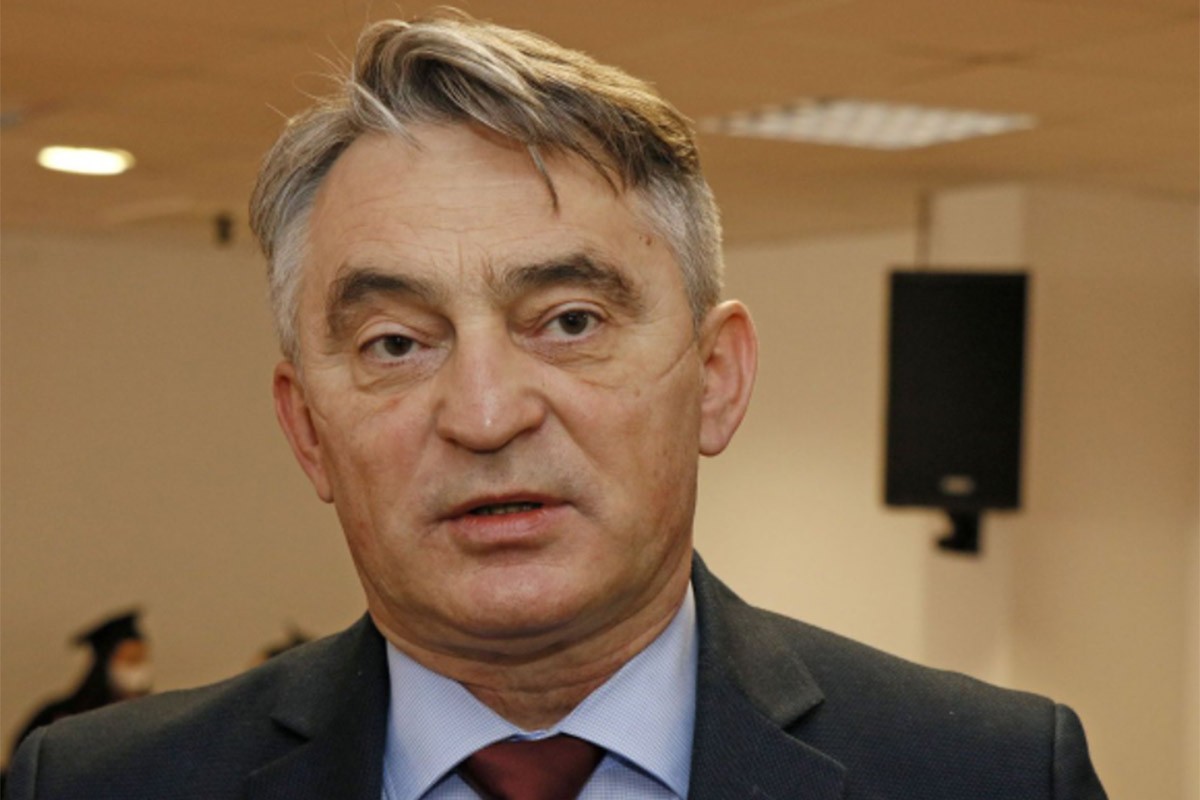 Komšić: Šmit mora poništiti sve antiustavne zakone