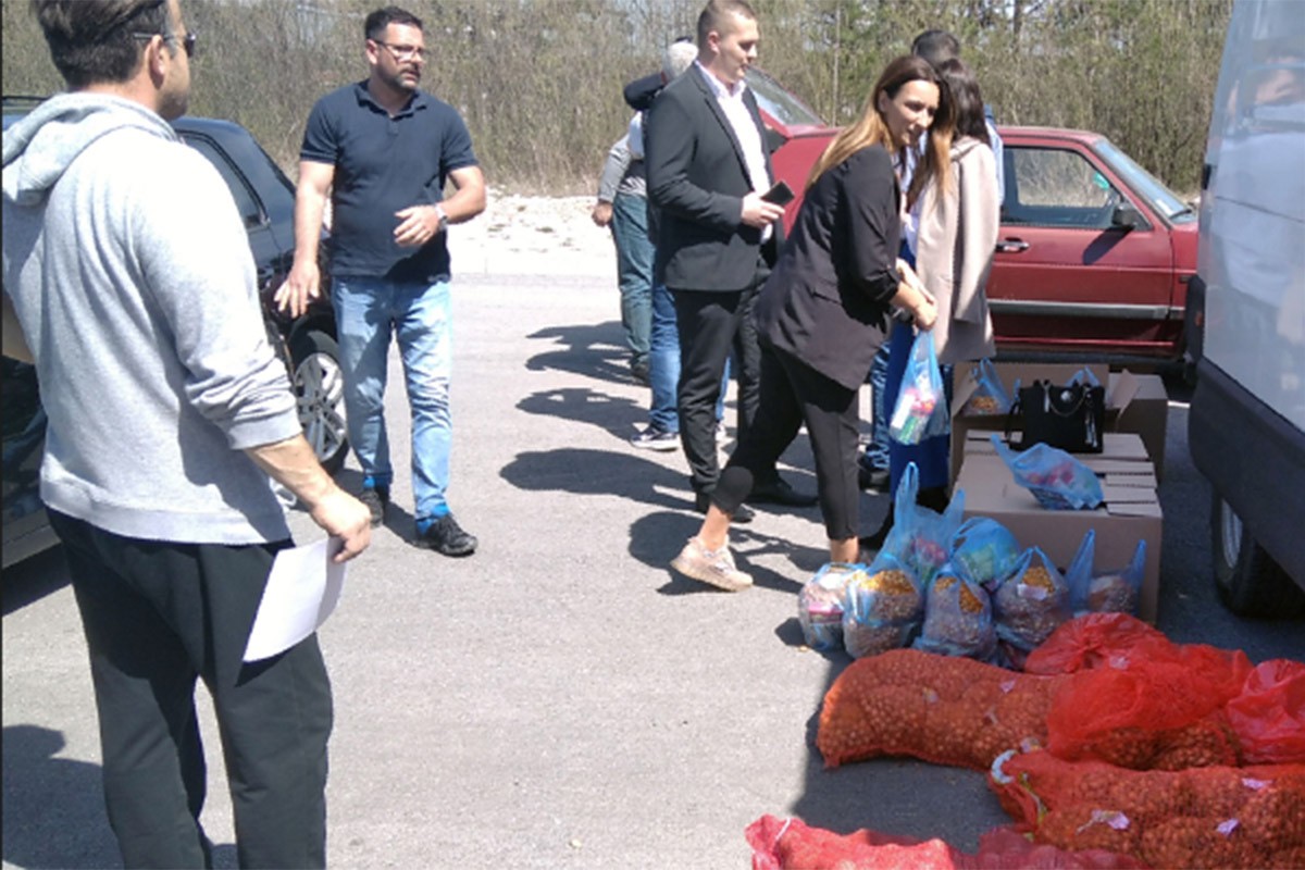 Podijeljeni paketi sjemenskog materijala