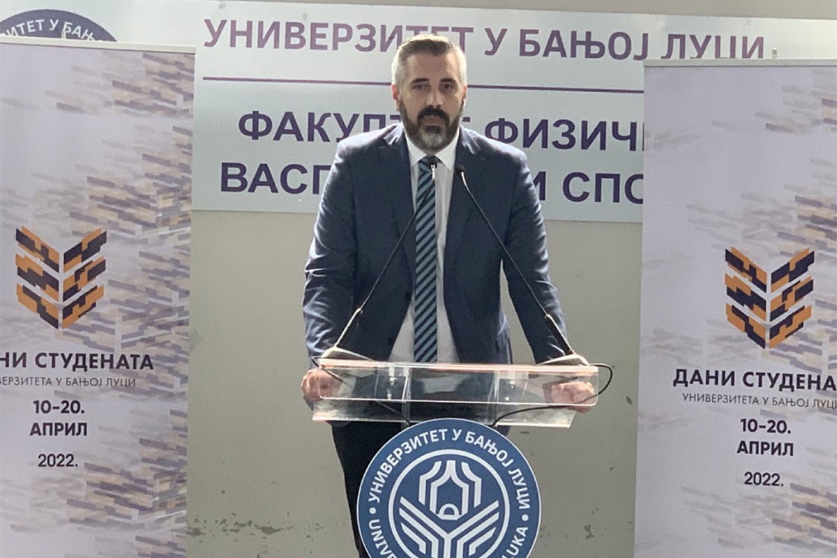 Rajčević: Maturantima na raspolaganju 2.470 mjesta na 17 fakulteta
