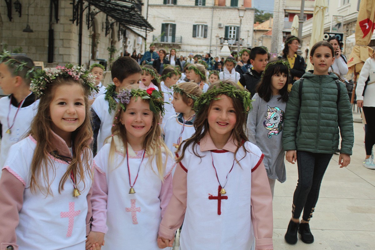 U Trebinju proslavljena Vrbica, episkop Dimitrije predvodio litiju
