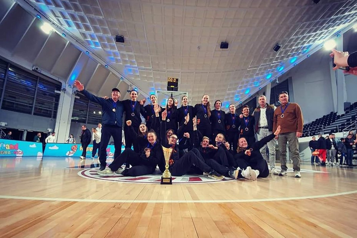 Orlovi u plej-of sa skorom 20-0, u polufinalu i Lavovi