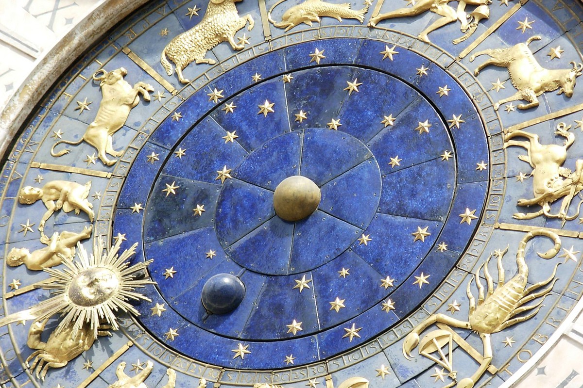 4 horoskopska znaka koji su majstori flerta: Oni zavode svakim gestom