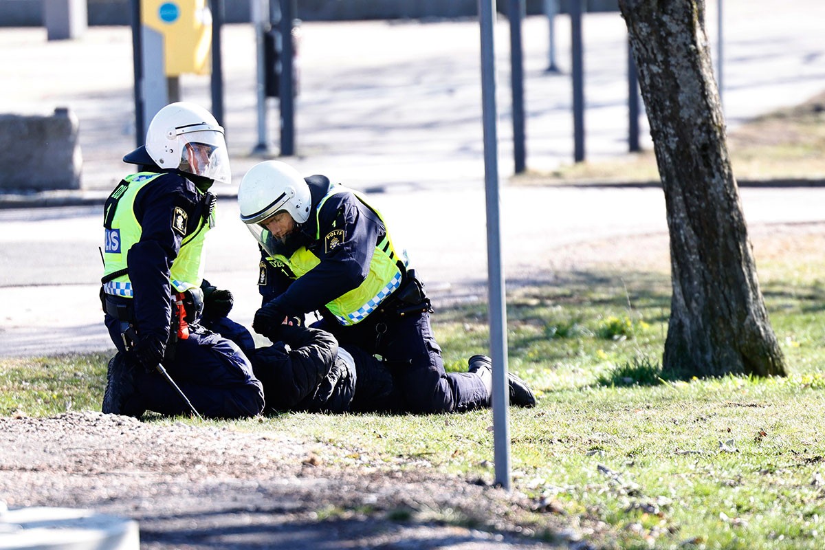 Tri demonstranta povrijeđena u sukobu sa policijom u Švedskoj