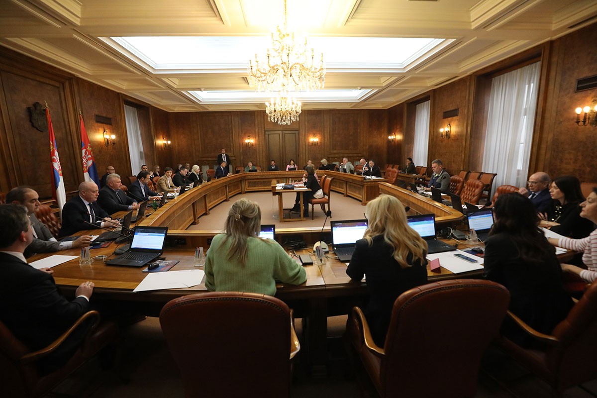 Srbija ograničila izvoz brašna, ulja, zrna pšenice, kukuruza